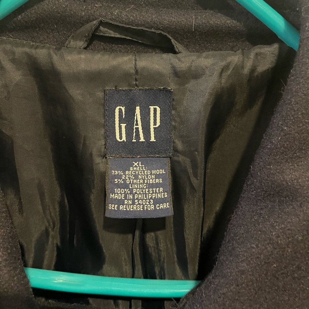 GAP jacket - Picture 3 of 3